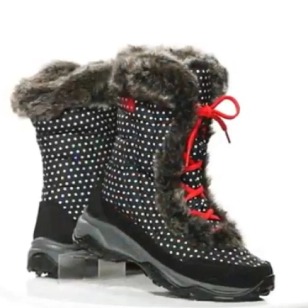 The North Face Nuptse Fur II Boots - Picture 3 of 12